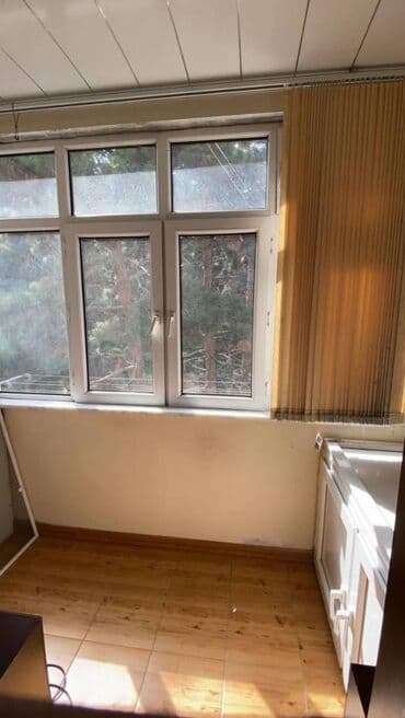 gunluk evler yasamalda: Binəqədi rayonu,9 mkr,Tərlan şadlıq sarayı ilə üzbəüz,2 — 9