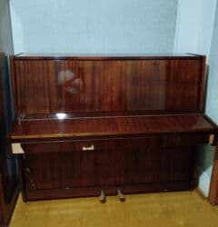 Pianolar: Piano, Rostov-Don, Akustik, İşlənmiş — 1