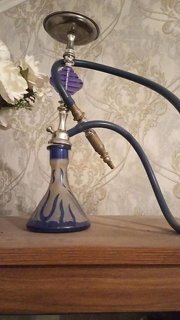 Nargilə dəsti – şüşə kolba və metal gövdə komur muşduq ustunde veririk