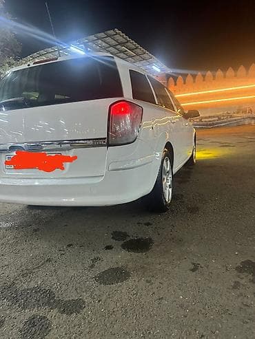 dizel opel astra: Opel Astra: 1.3 l | 2009 il Universal — 5