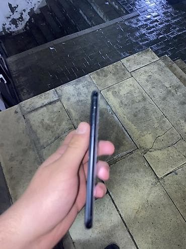 iphone 7 plus qiymetleri: IPhone SE 2022, Göy, Barmaq izi — 4