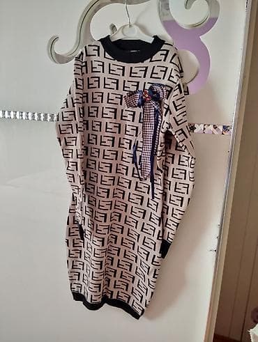 Təzədir ölcusu dəqiq bilmirəm.Ama çox böyük beden deyil 36.38 olar