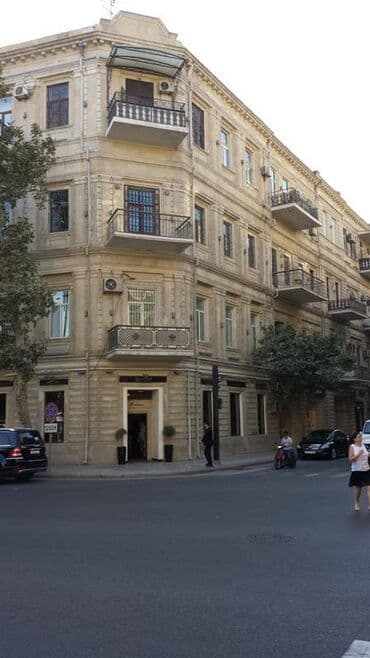 сдается квартира в баку: Sahil metrosunun yaxınlığında yerləşən ümumi sahəsi 100 kv,m olan,3 — 7