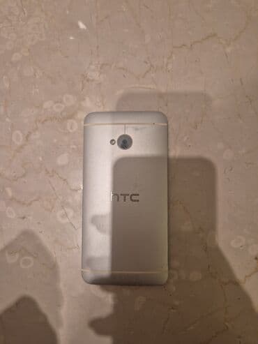 Poco: HTC One M7, 32 ГБ, цвет - Серебристый — 2