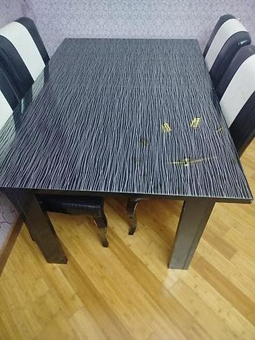 Masa dəsti satılır 120₼. 6 oturcağı var.Ünvan açılır. Ünvan