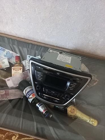 samsung ucun telefon zengleri: Maqnitol, AUX, ABŞ — 5