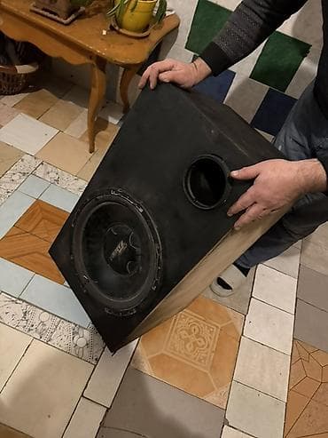 çanta: Hertz subwoofer qutusu - Brend/model: Hertz (dinamik üzərində loqo — 2