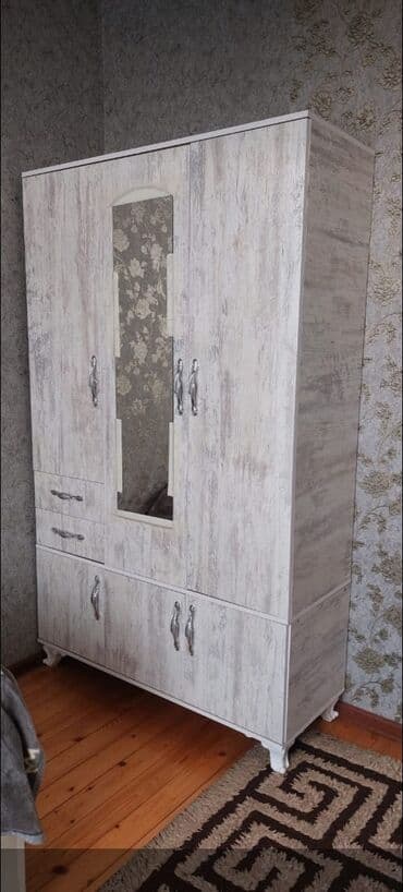polkalı şkaf: Yeni, Açılan, 3 qapılı Düz dolab, Qarderob, paltar dolabı, Türkiyə — 24