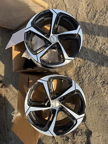 Disklər: İşlənmiş Disk Vossen R 17, 5 Boltlu — 1