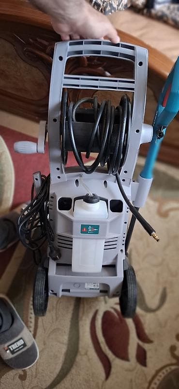 dəmir su çənləri: TOTAL TGT11246 yüksək təzyiqli yuyucu - Güc: 2500 W - — 2