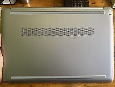 hp specture: HP noutbuk – 15.6" ekranlı, tam ölçülü klaviatura (rəqəmsal blokla) — 5