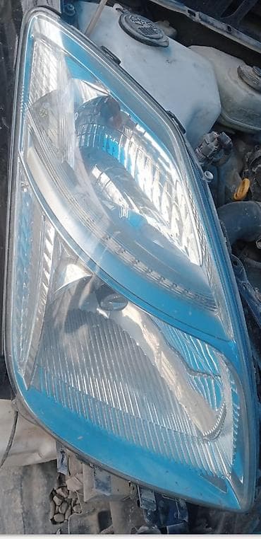 qara niva 144: Sol, Toyota, İşlənmiş — 1