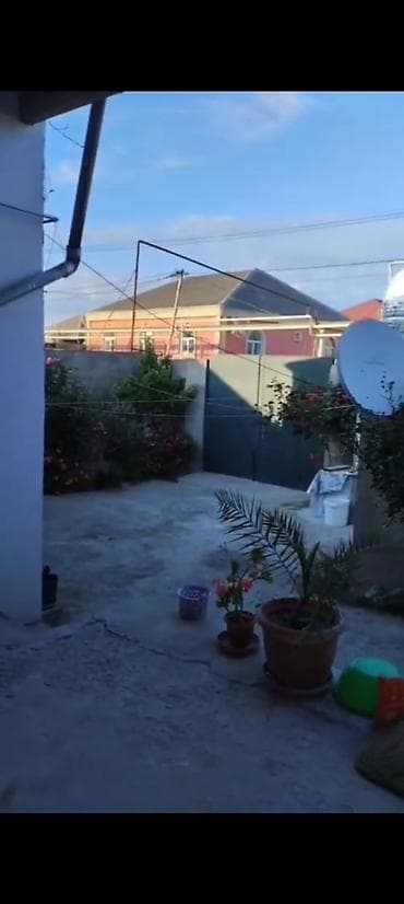 mini evler: Binede bir otagli ev kiraye verilir. Qiymet 170azn. Ofis haqqı 30 azn — 1
