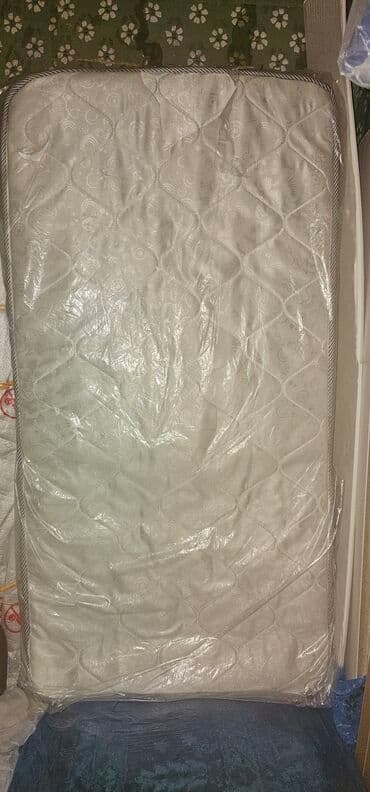 yastıq üzü: Oğlan və qız üçün, Beşik, Matras ilə — 2