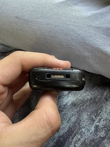 corn c15 pro: Sony rəng - Qara, Düyməli — 6