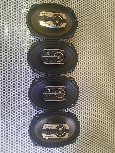 irshad electronics gence: 4 dene kalonka her biri super vezyetde 1 cüt 500 w xrom 1 cüt 550w — 1