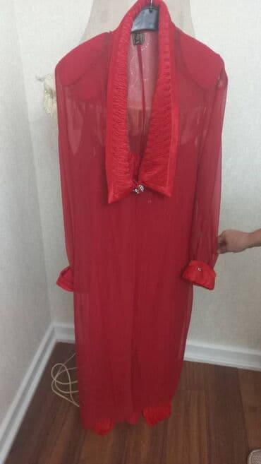 кыргызское национальное платье: Al qirmizi vecerni paltar.40-42-46-kimi geder.ustunde tul naketkasi — 4