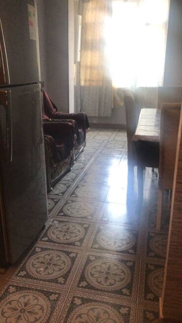 badamdar kirayə evlər: Gence Prospekti 29/42 Serhed Qosunlarinin yani 1 otaqli menzil kiraye — 5