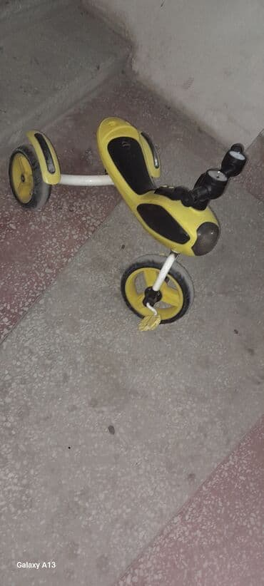 детские машинки на педалях: Uşaq üçtəkərli velosipedi – sarı/qara rəngdə Xüsusiyyətlər: - 3 — 2