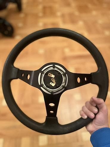 sükani: NRG Innovations sport sükan satılır. Universal modeldir, bir çox — 3