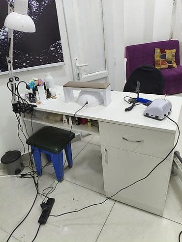 ağ zoğal: Düz masa, Siyirməli, Polkalı, Laminat, Kredit yoxdur — 2