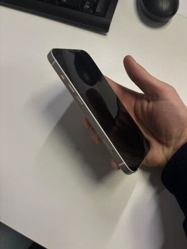 ZAZ: IPhone 14, Barmaq izi, Face ID — 7