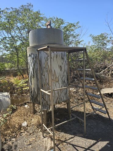 çənlər: Bak, Paslanmayan polad — 2