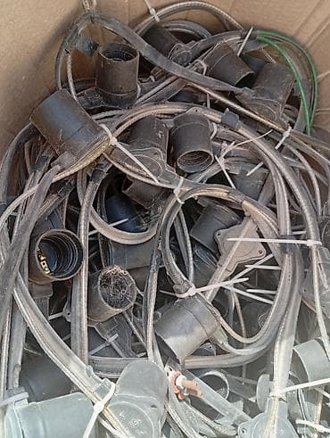 Santexnika: Məhsul: Elektrik lampa patronları və naqil dəstləri (E27 tipli işıq — 1