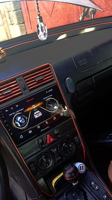 d2s led: Mercedes-Benz 240: 1.8 l | 1995 il Sedan — 3
