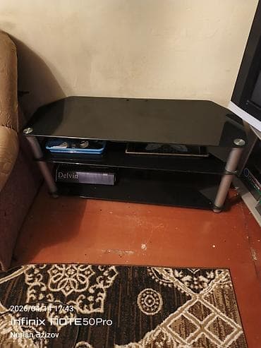 İşlənmiş, Künc Tv altlığı, Polkalı, Şüşəli, Azərbaycan