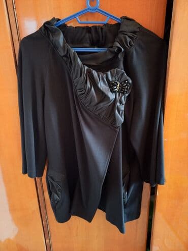 qadınlar üçün qısa paltolar: Yaz fəslinə uygun üst geyim — 1