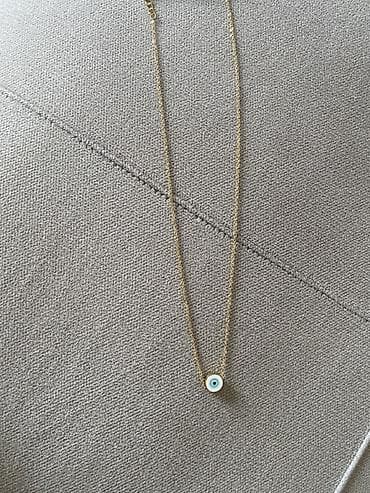 Minimalist “nazar boncuğu” boyunbağı - Material: Paslanmayan polad — 1