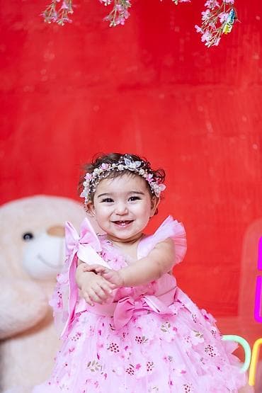 uşaq aftomobili: Uşağ paltarı sadəcə fotosessiya da geyinilib tacıyla birlikdə satılır — 2