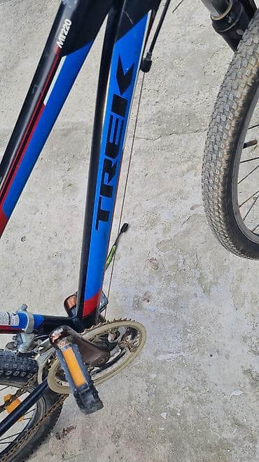 uşaqlar ucun tekerli krosovkalar: Uşaq/yeniyetmə dağ velosipedi – Trek MT 220 Xüsusiyyətlər: - — 2