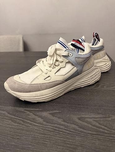 кросовки: Orjinal Tommy Hilfiger
45 razmer
Yeni veziyyetde, defektsiz — 1