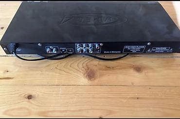 tv box: DVD Video Player – MPEG4, DivX, USB girişli Xüsusiyyətlər: - MPEG‑4 — 3