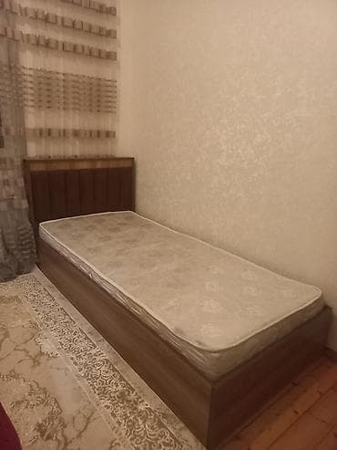 İşlənmiş, Təknəfərlik çarpayı, Bazasız, Matras ilə, Siyirməsiz