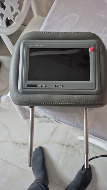 manitor maqnitafon: Avtomobil üçün başlıq monitoru – TFT LCD - Rəng: boz (gray) - Növdə — 3