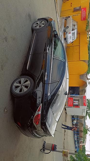 brabus disk: Hyundai Sonata Hybrid sedan - Rəng: qara, kuzovda xrom detallarla - — 2