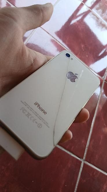 8800 nokia sirocco: IPhone 4S, Ağ, Qırıq — 4
