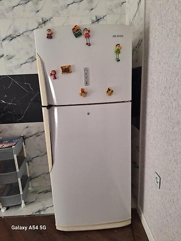 2 qapılı Samsung Soyuducu Satılır, rəng - Ağ