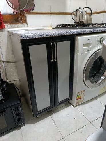 metbex dolabı: Mətbəx dolabı dəsti TECILI SATILIR.Qiymetde razılaşmaq olar.Üst — 6