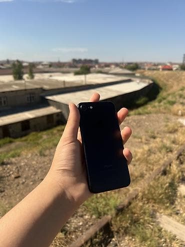 gopro 7: IPhone 7 — 4