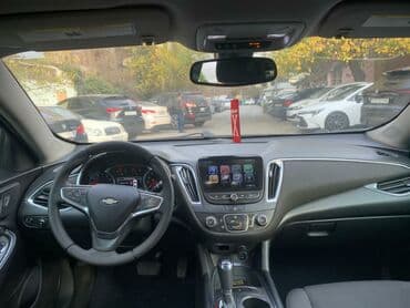 chevrolet malibu 2016: Chevrolet Malibu sedan - Kuzov: qara rəng, aerodinamik xətlər, xrom — 8