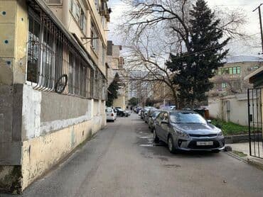 sibrizdə evlərin qiyməti: Bakı, 2 otaqlı, Köhnə tikili, 35 kv. m — 16