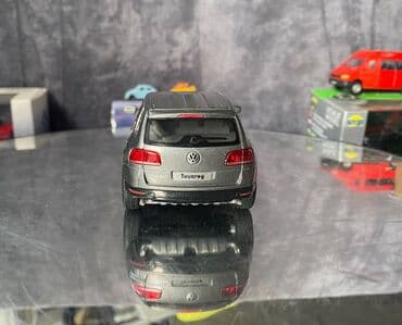 20 qepik: Коллекционная модель volkswagen touareg grey metallic 2003 kinsmart — 10