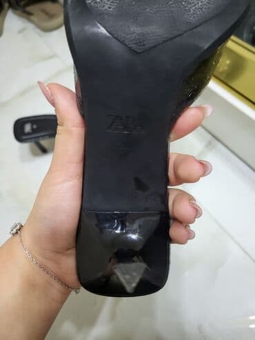 qaçış ayaqqabısı: Zara, Ölçü: 38, rəng - Qara, Yeni — 4