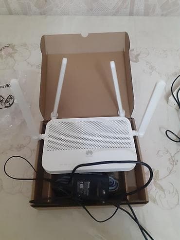 Комплектующие для ПК и ноутбуков: Huawei Wi‑Fi router Xüsusiyyətlər: - 4 ədəd yüksək qazanclı xarici — 4