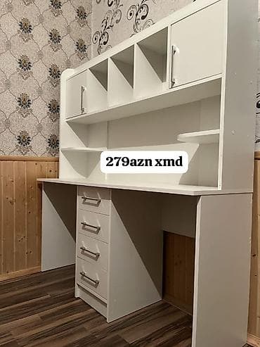 divarda kitab refi: Mebel dəsti – funksional yazı masası, yataq çərçivəsi və komfort — 1