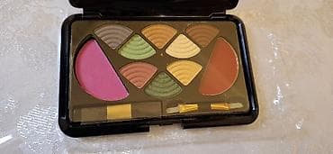 qizil 10: Kosmetik dəst, >10 məhsul — 2